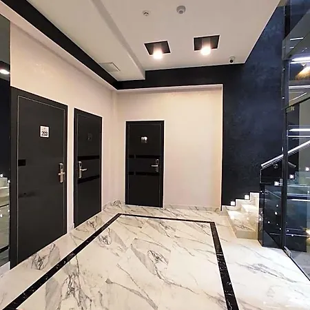 Hotel Levanevsky 5*